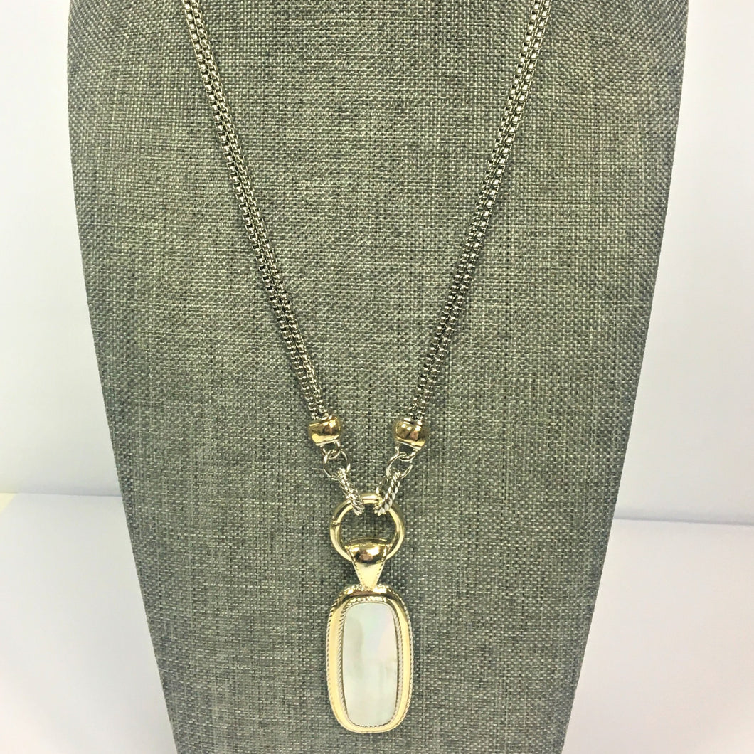 Two-Tone Serpentine Necklace with Mother of Pearl Pendant